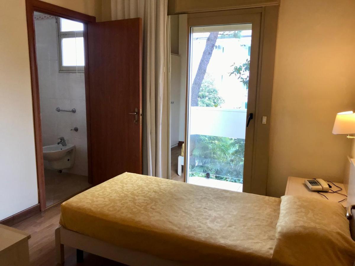 Hotel B&B Risorta Abano Terme Bagian luar foto
