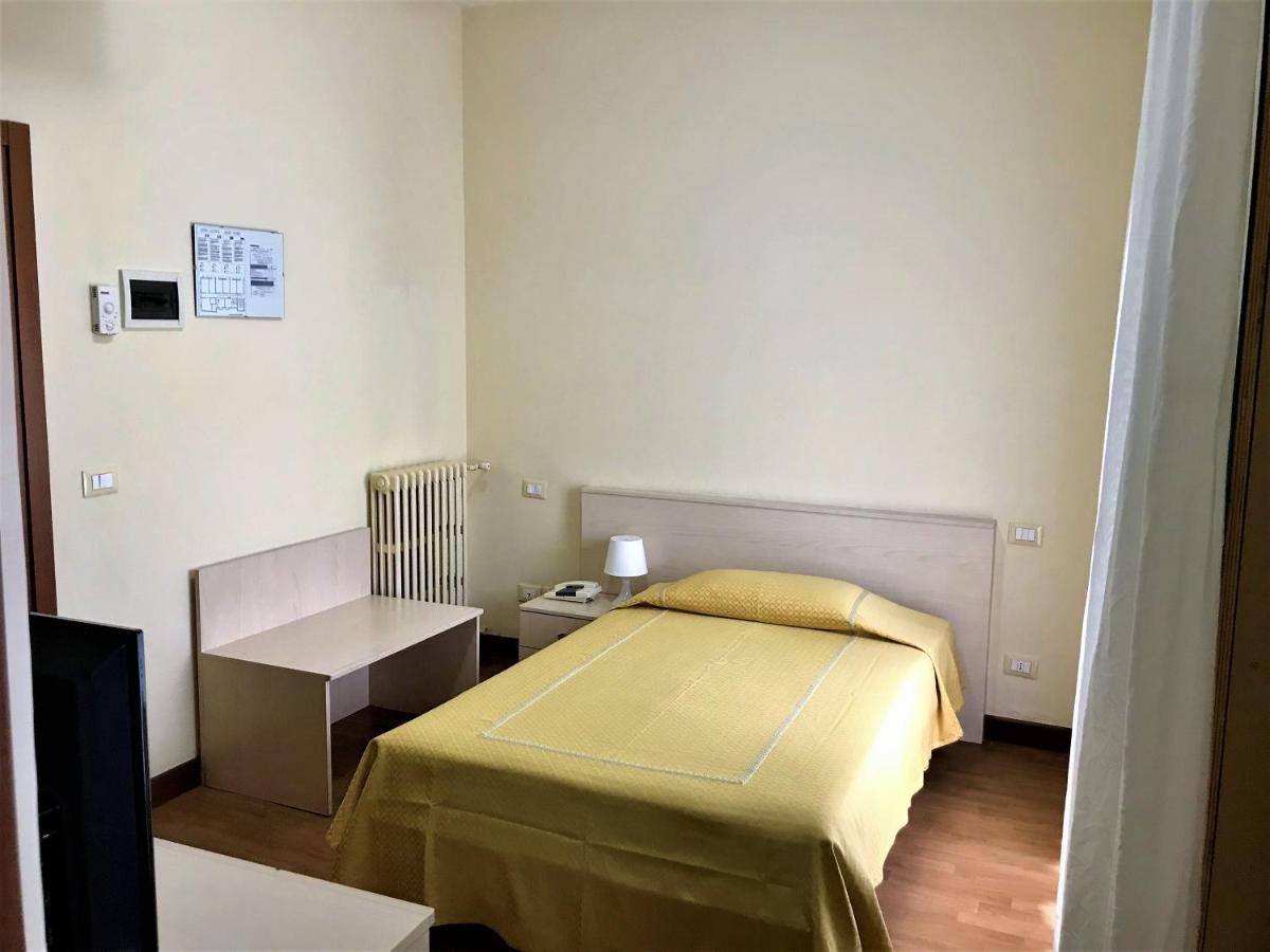 Hotel B&B Risorta Abano Terme Bagian luar foto