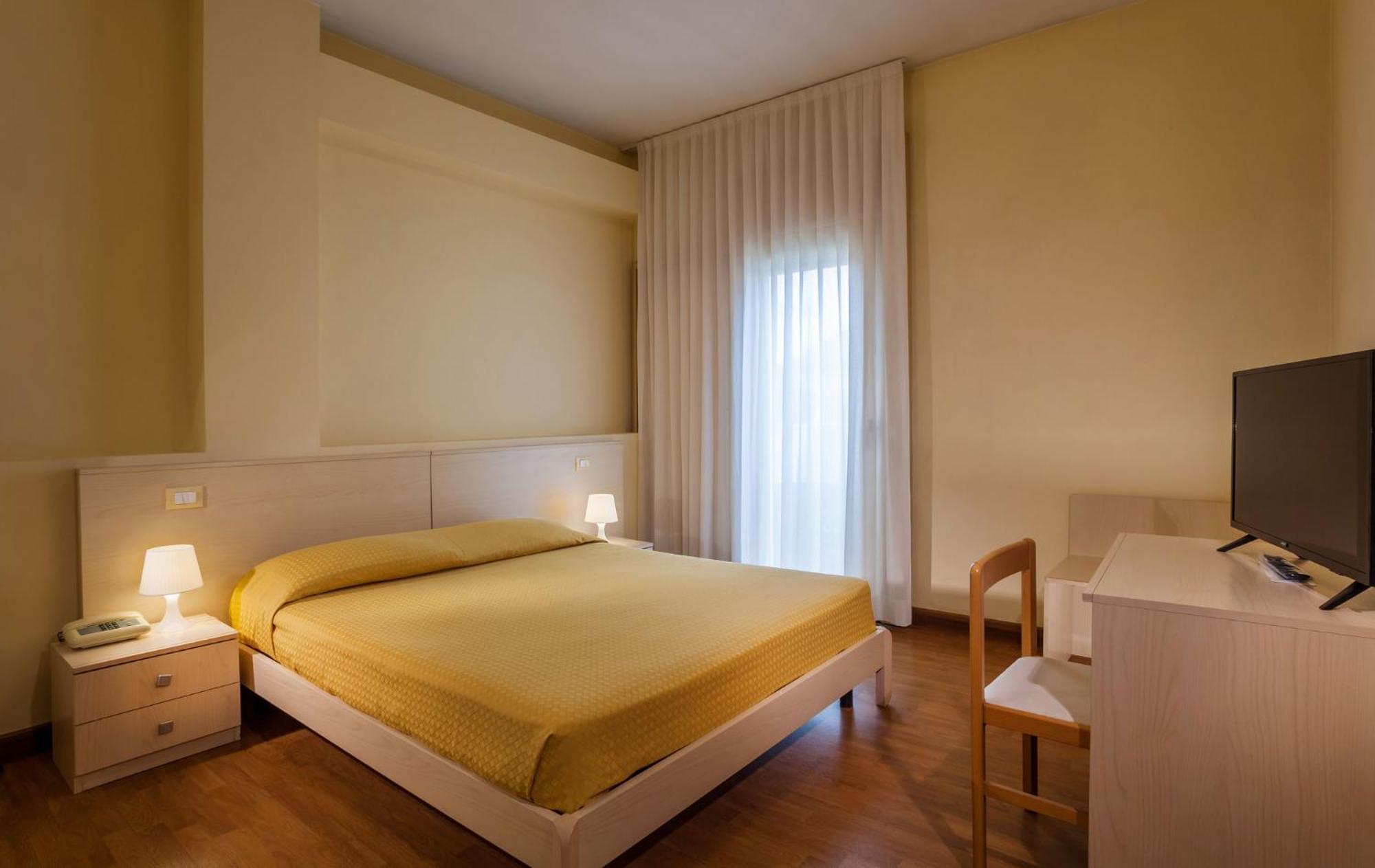 Hotel B&B Risorta Abano Terme Bagian luar foto