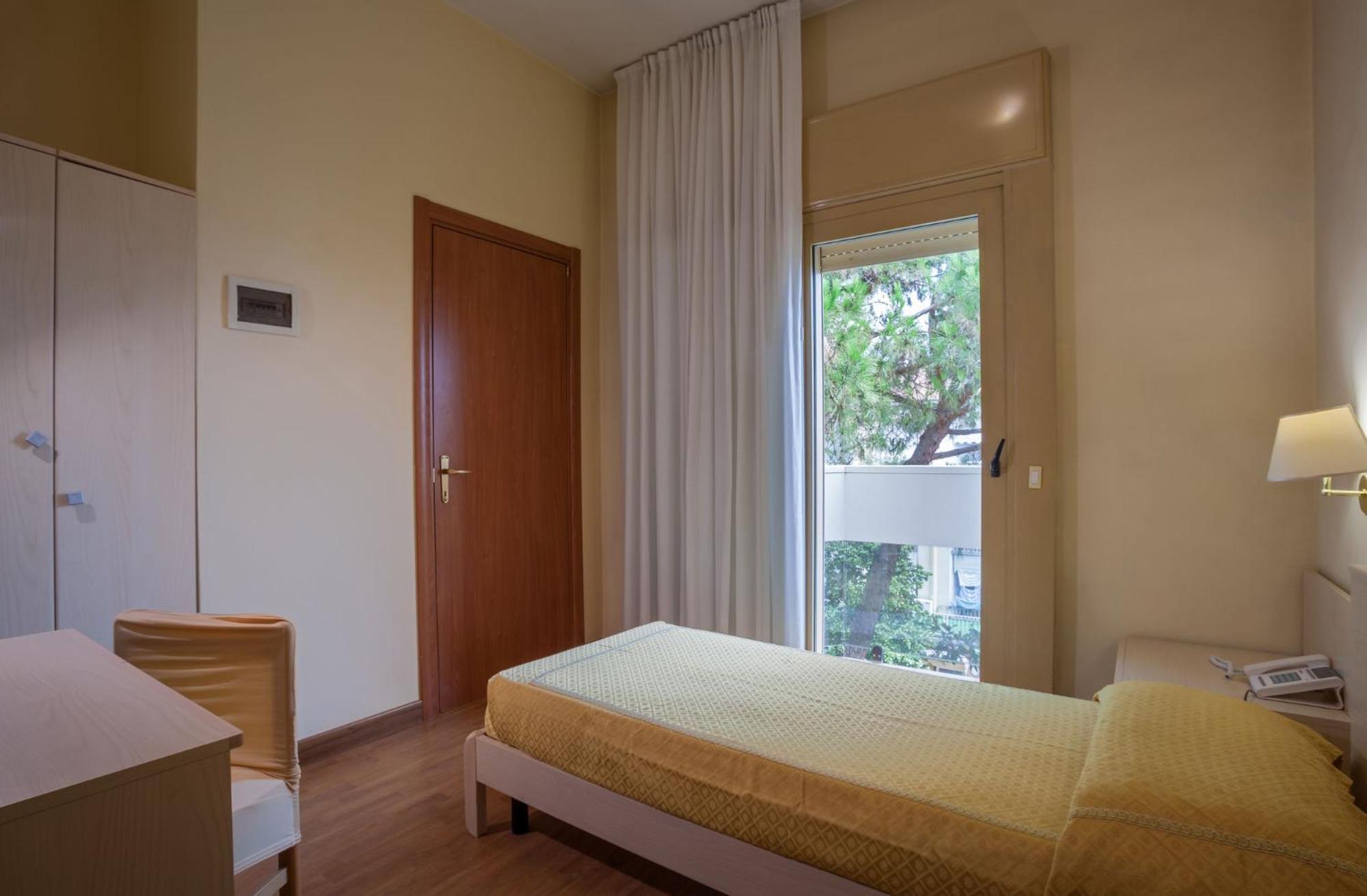 Hotel B&B Risorta Abano Terme Bagian luar foto