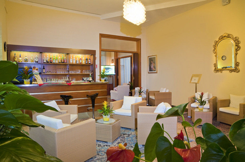 Hotel B&B Risorta Abano Terme Bagian luar foto